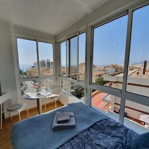 Mini Penthouse Close To With Seaviews Apartamento Nerja